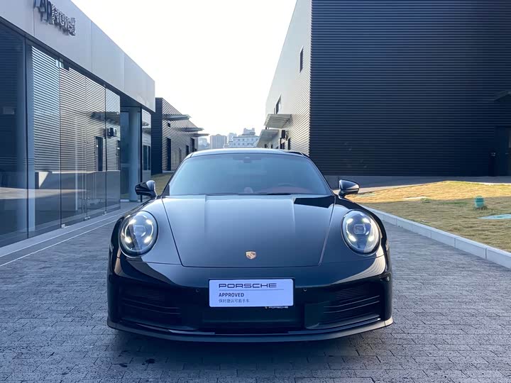 Photo 2 - Porsche 911