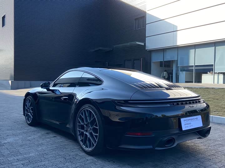 Photo 5 - Porsche 911