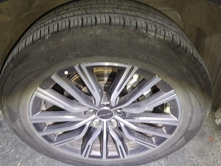 Photo 6 - Jetour X90 Plus