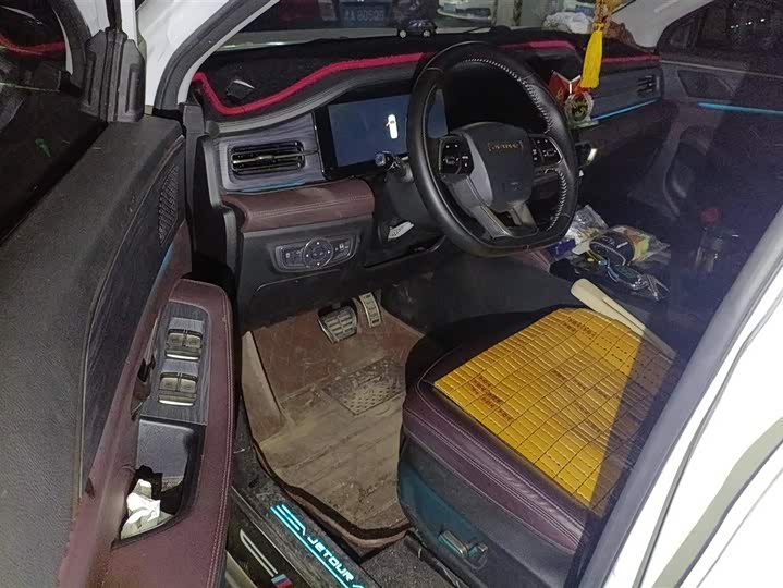 Photo 9 - Jetour X90 Plus