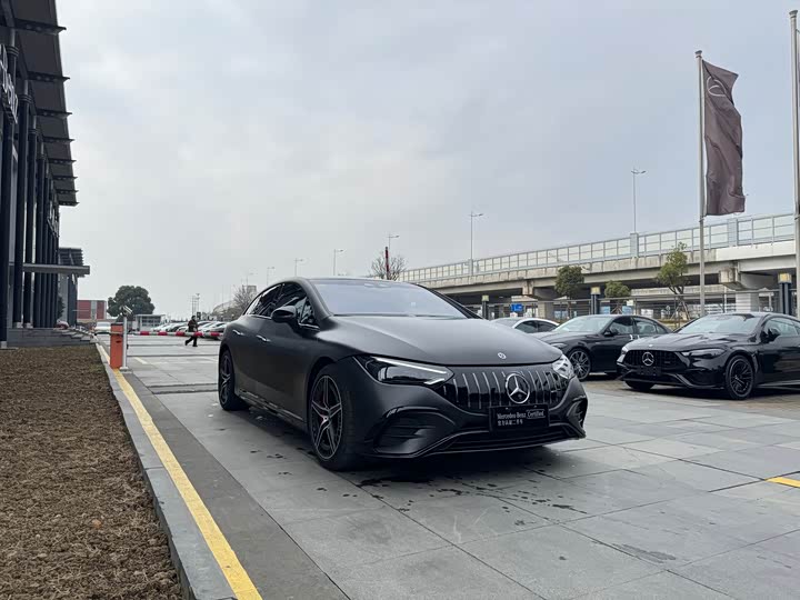 Photo 3 - Mercedes-Benz EQE AMG