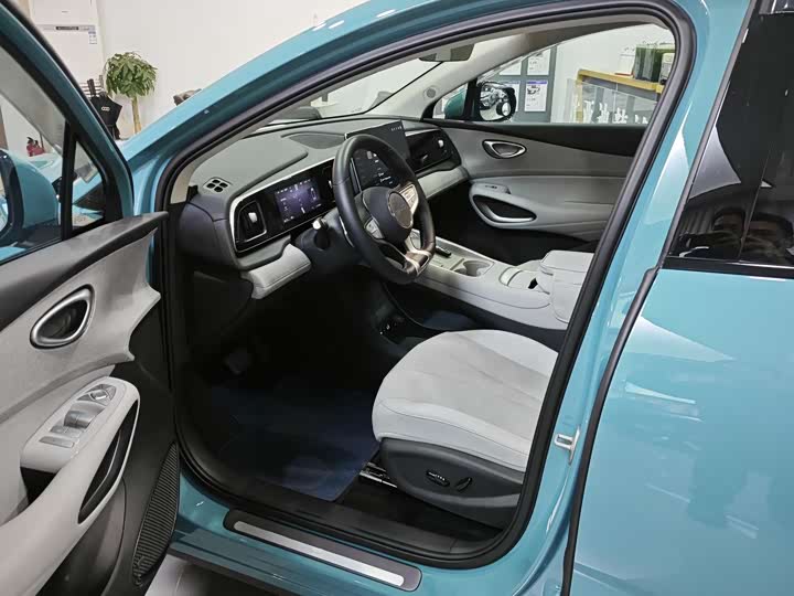 Фото 4 - BYD Sea Lion 05 EV