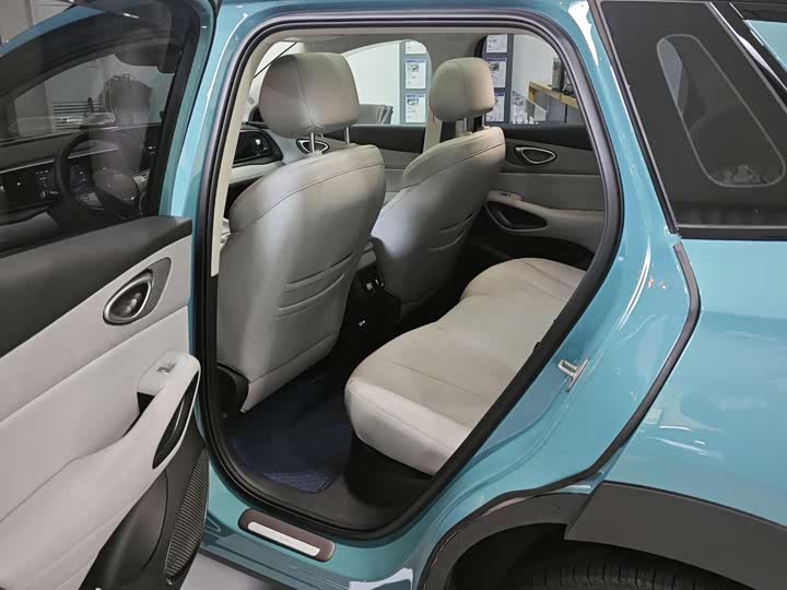 Фото 5 - BYD Sea Lion 05 EV