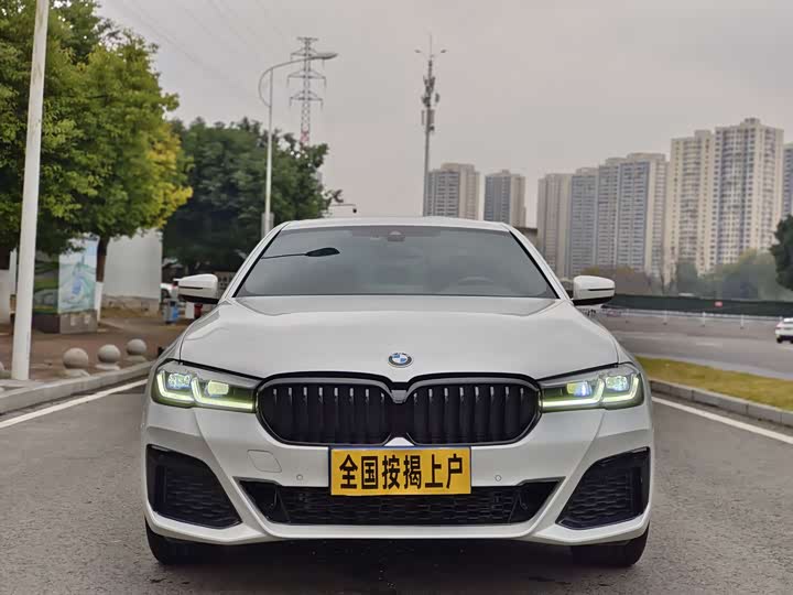 Фото 2 - BMW 5 Series
