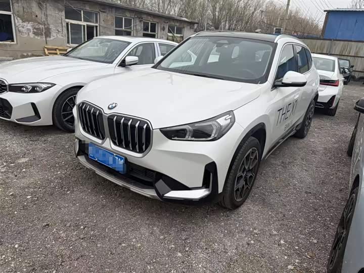 Фото 1 - BMW X1