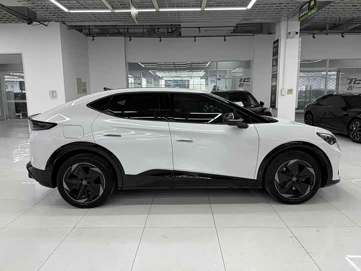 Фото 3 - Volkswagen ID.Unyx