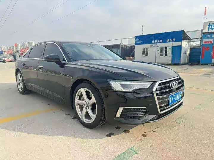 Фото 3 - Audi A6L