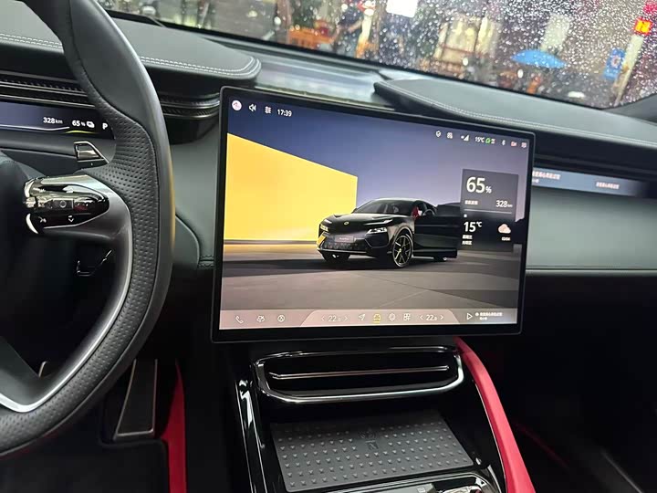 Фото 5 - Lotus Eletre