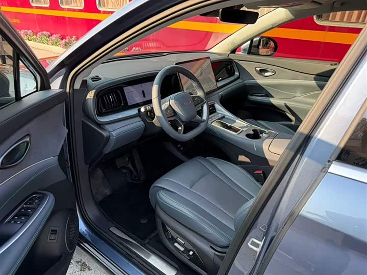 Фото 6 - BYD Sea Lion 07 DM-i Hybrid