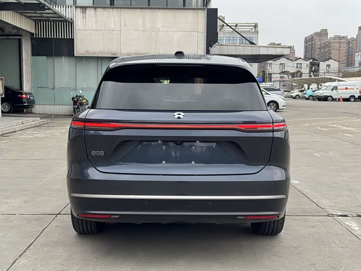 Фото 8 - Nio ES8