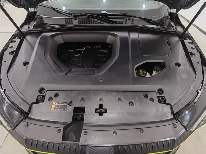 Фото 6 - Roewe RX5