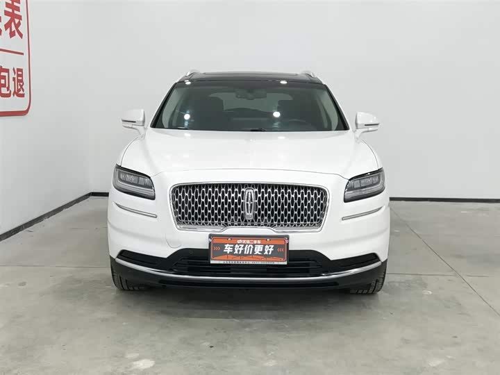 Фото 3 - Lincoln Nautilus