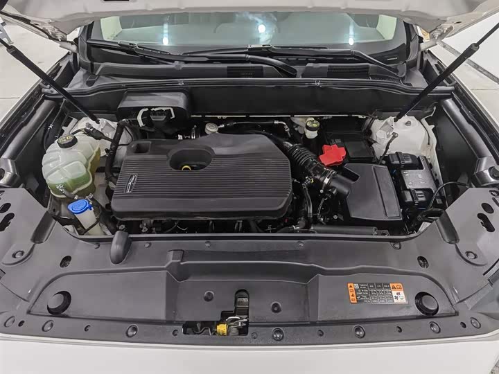 Фото 6 - Lincoln Nautilus