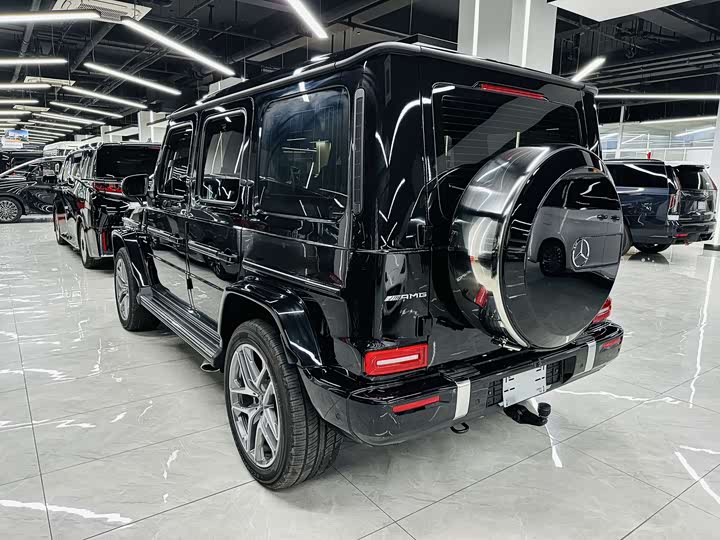 Фото 7 - Mercedes-Benz G-Class AMG