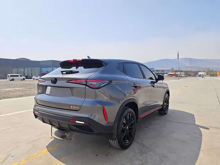Photo 6 - Changan X5 Plus