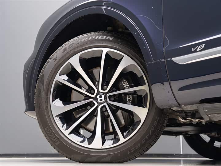 Фото 5 - Bentley Bentayga