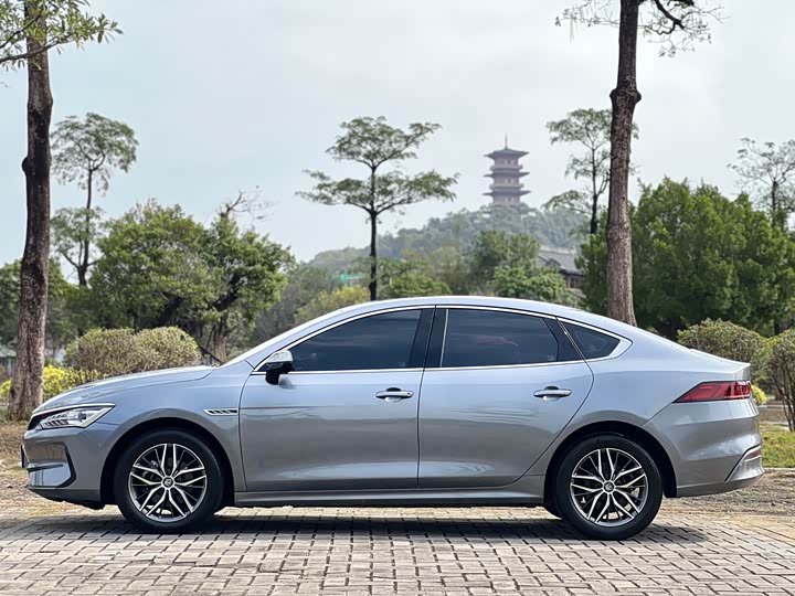 Photo 4 - BYD Qin Plus