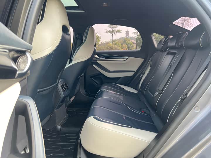 Photo 9 - BYD Qin Plus