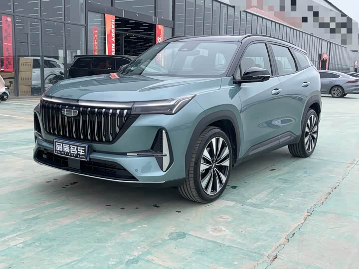 Фото 1 - Geely Atlas L