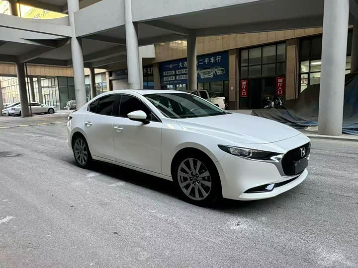 Фото 3 - Mazda 3 (Axela)