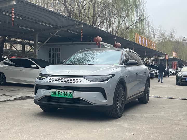 Photo 1 - Leapmotor C11