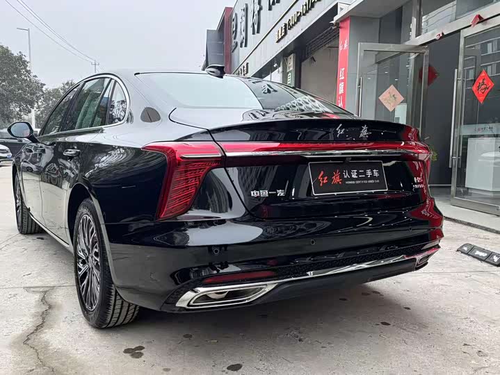 Фото 8 - Hongqi H5