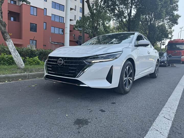 Фото 8 - Nissan Sylphy