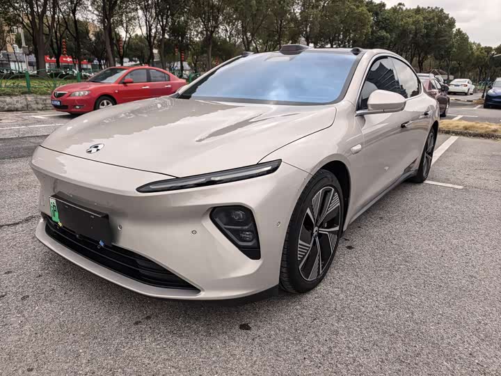 Фото 1 - Nio ET7