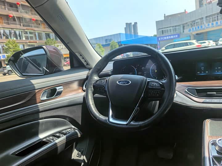 Фото 7 - Ford Equator