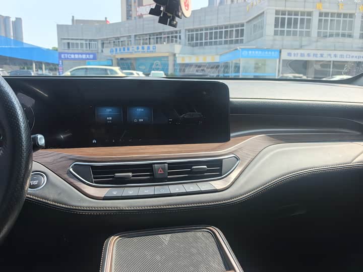 Фото 9 - Ford Equator