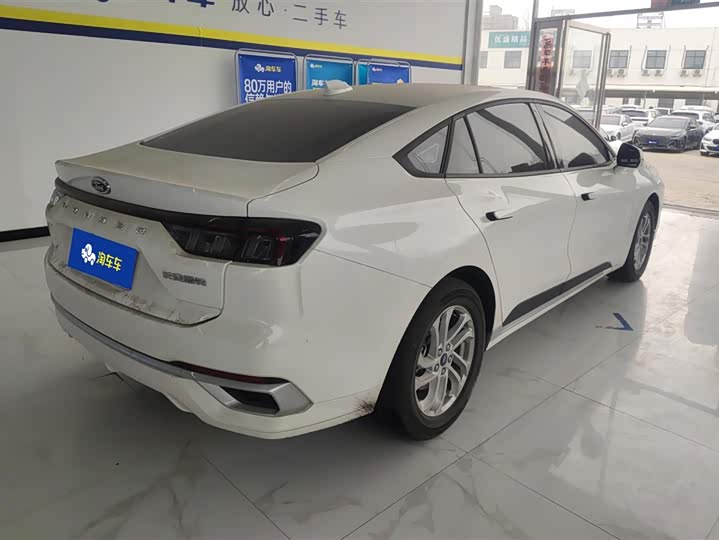 Фото 3 - Ford Mondeo