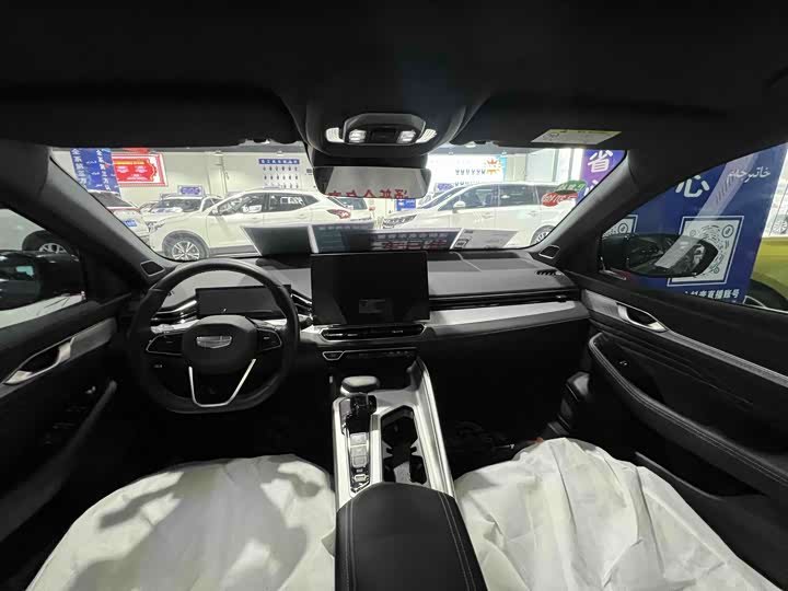 Фото 5 - Geely Preface