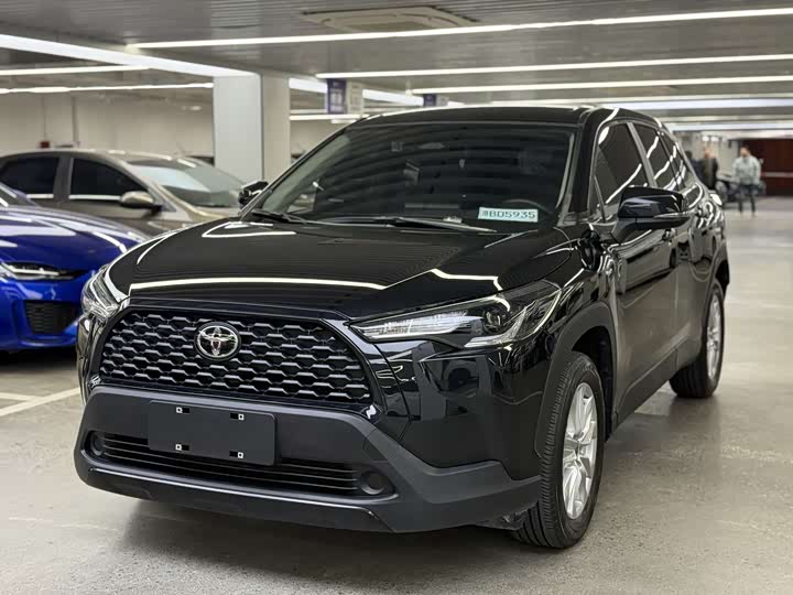 Фото 1 - Toyota Corolla Cross