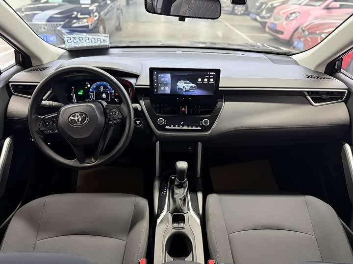 Фото 5 - Toyota Corolla Cross