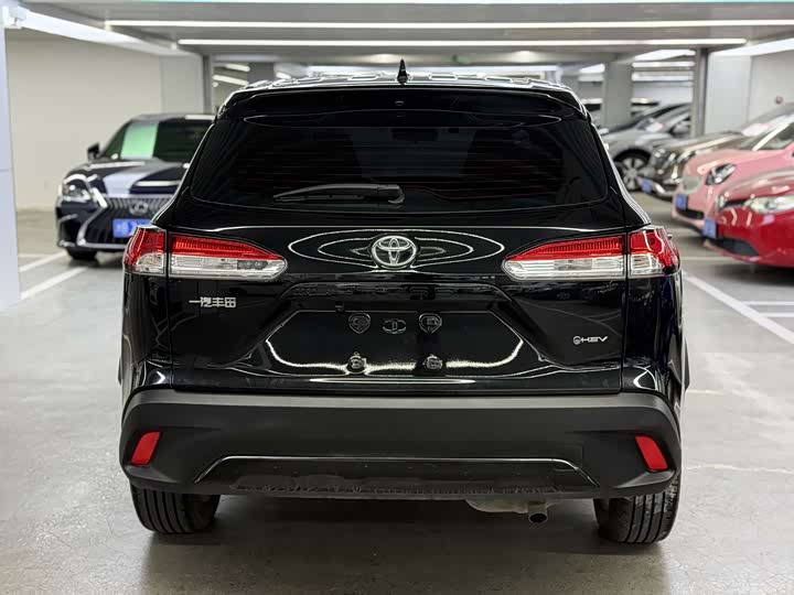 Фото 8 - Toyota Corolla Cross