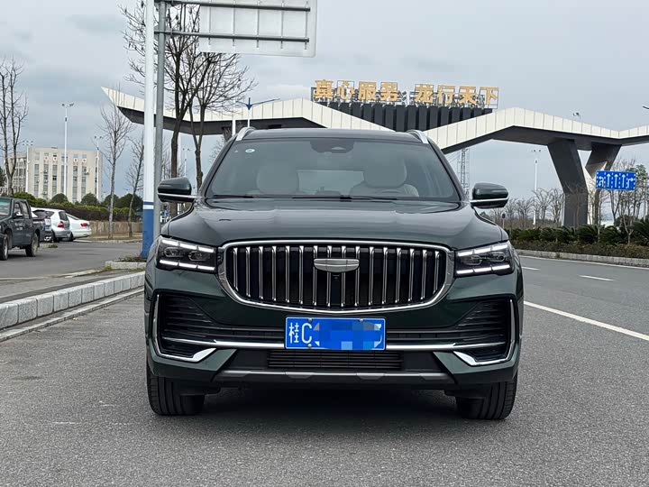 Фото 2 - Geely Monjaro