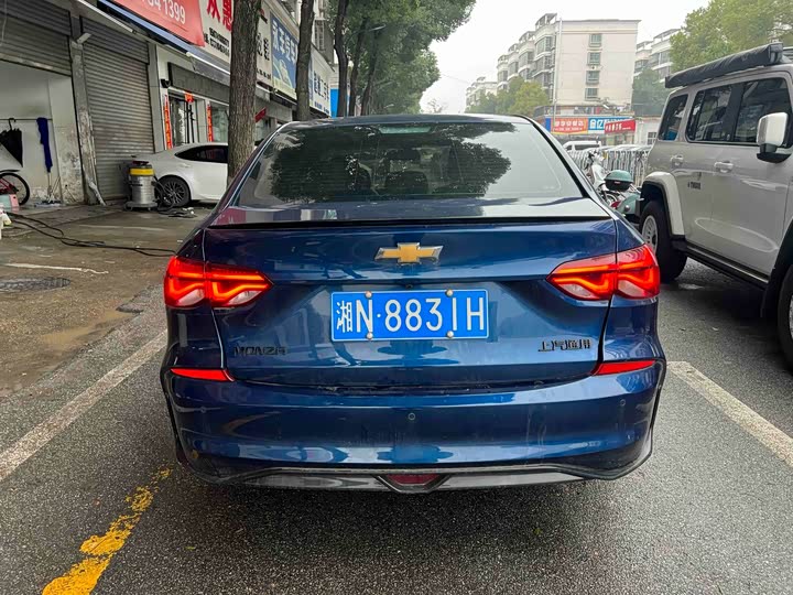 Фото 8 - Chevrolet Monza