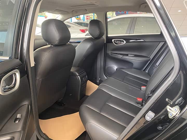 Фото 6 - Nissan Sylphy