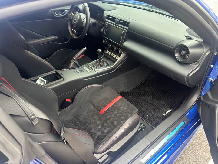 Фото 7 - Subaru BRZ