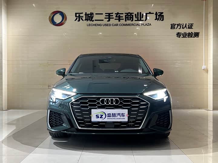 Фото 2 - Audi A3