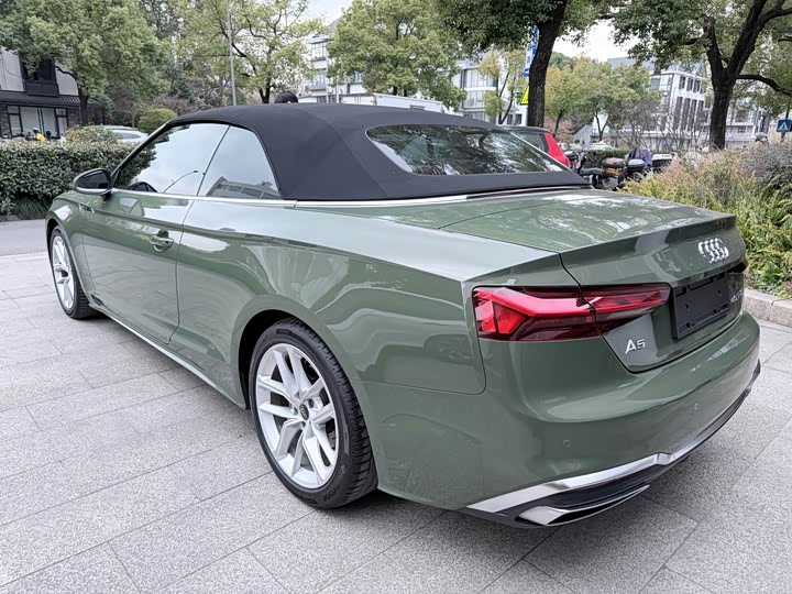 Фото 5 - Audi A5