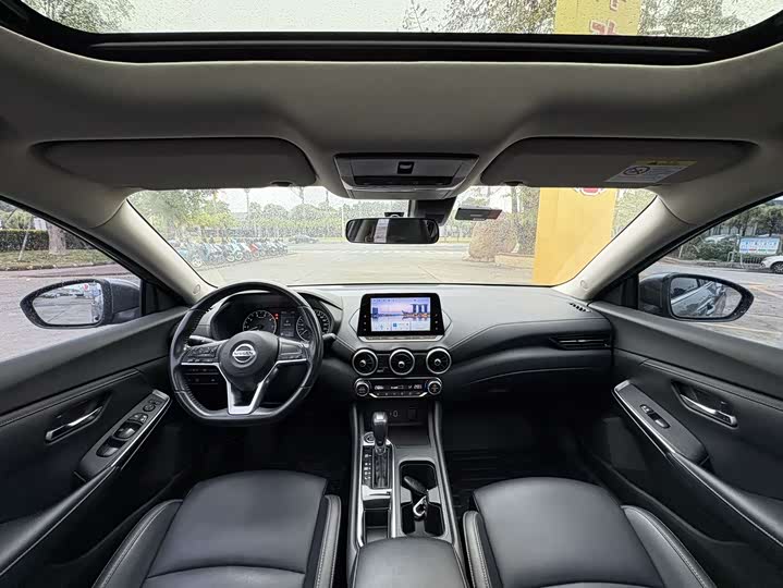 Фото 6 - Nissan Sylphy