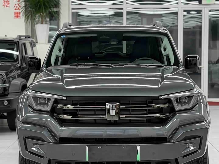 Фото 2 - Tank 400 Hybrid