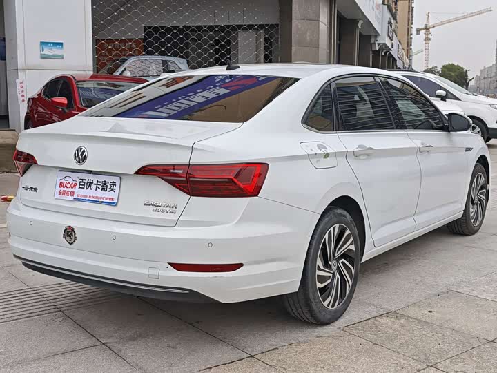 Фото 4 - Volkswagen Sagitar L