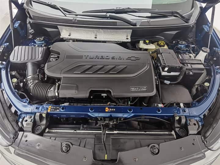 Фото 6 - Chevrolet Equinox