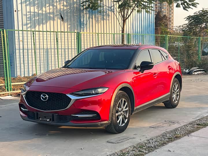 Photo 1 - Mazda CX-4