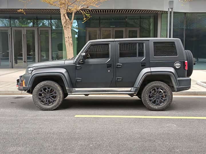 Фото 9 - BAIC Beijing BJ40