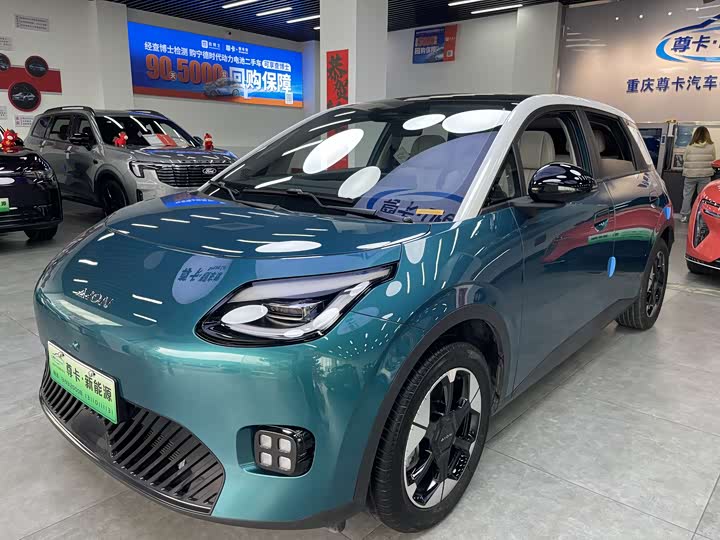 Фото 1 - GAC Aion UT