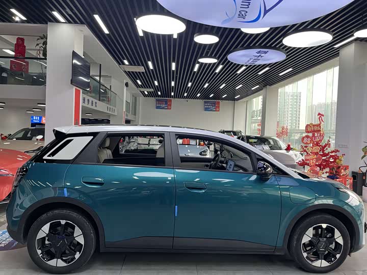 Фото 9 - GAC Aion UT