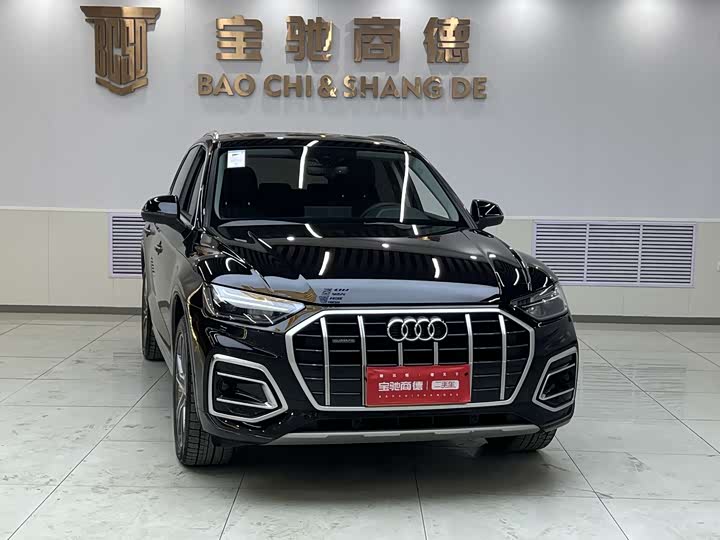 Фото 3 - Audi Q5L